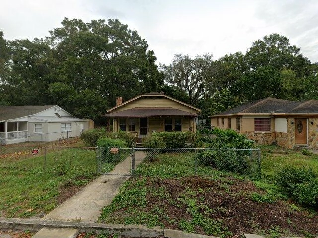House image located at Tampa, FL 33603