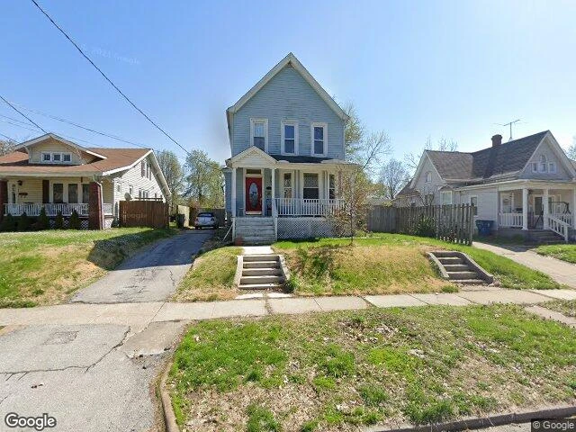 House image located at Alton, IL 62002