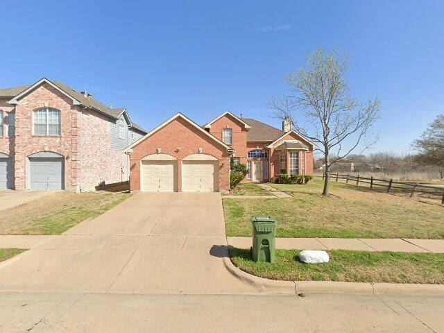 House image located at Arlington, TX 76002