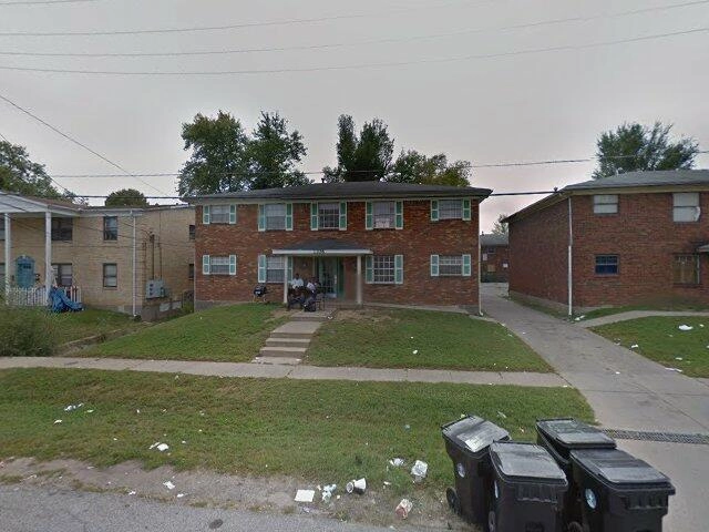 House image located at Louisville, KY 40215