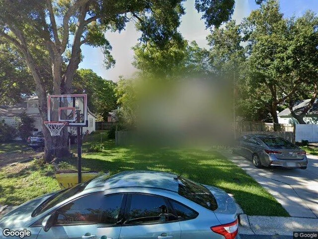 House image located at Saint Petersburg, FL 33713