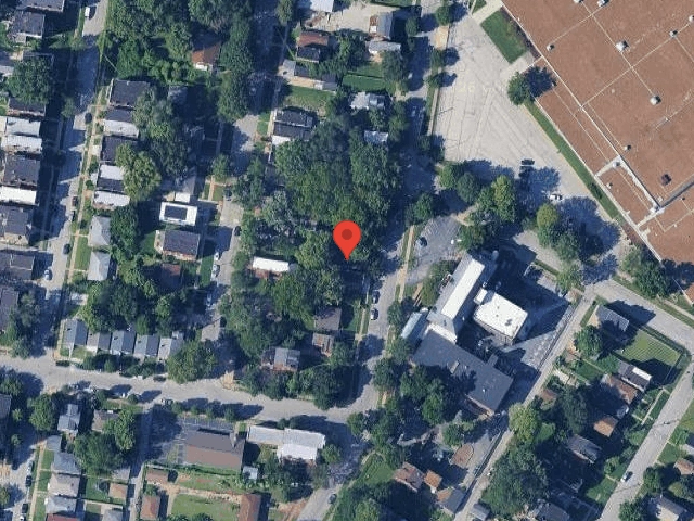 House image located at Saint Louis, MO 63118