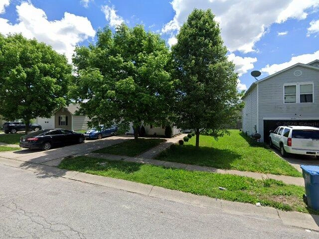 House image located at Indianapolis, IN 46231