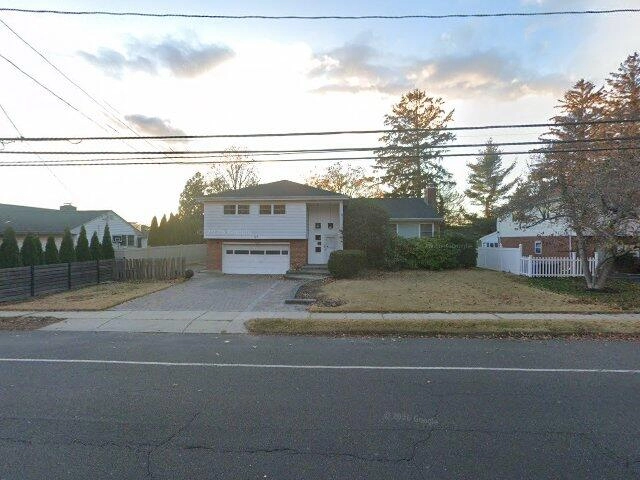 House image located at Stamford, CT 06905