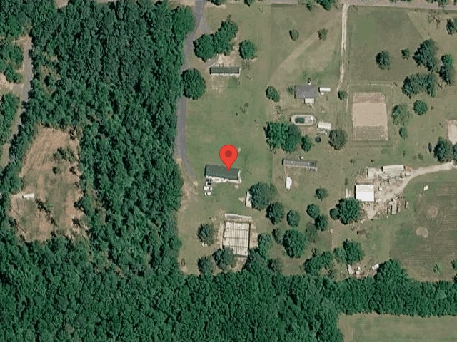House image located at McDavid, FL 32568