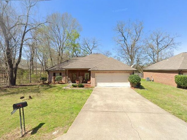 House image located at Canton, MS 39046