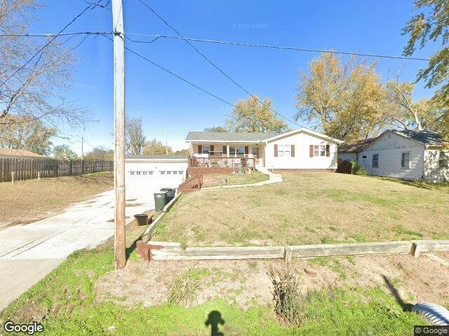 House image located at Lansing, KS 66043