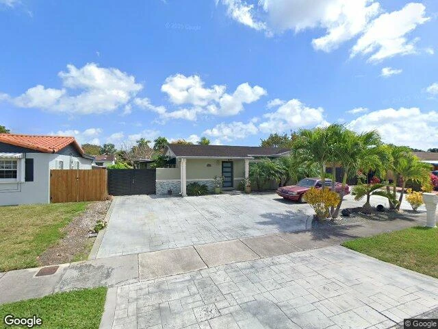 House image located at Miami, FL 33175