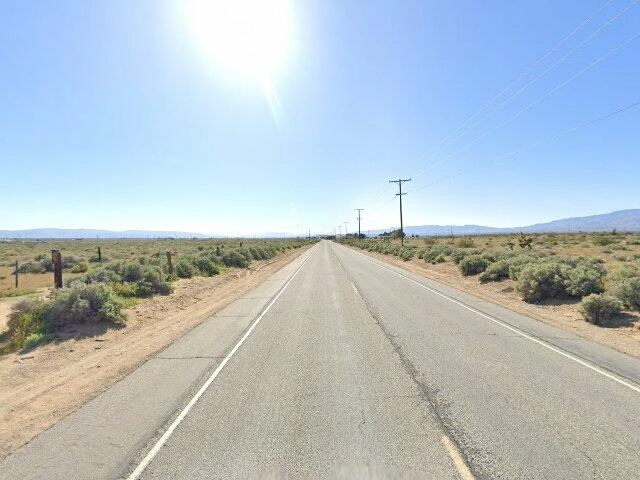 House image located at Rosamond, CA 93560