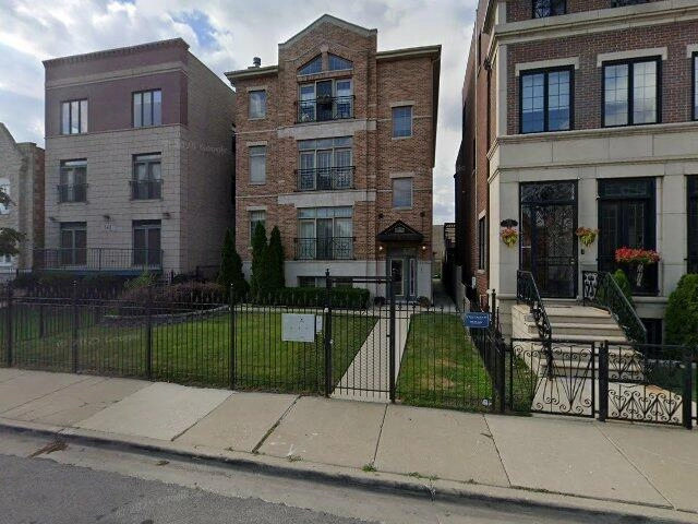 House image located at Chicago, IL 60653