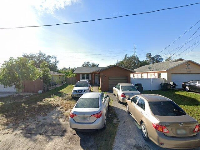 House image located at Saint Petersburg, FL 33702