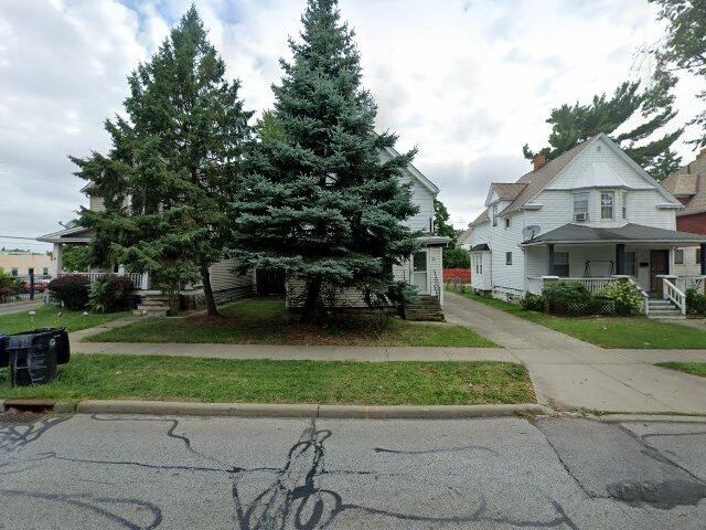 House image located at Cleveland, OH 44109