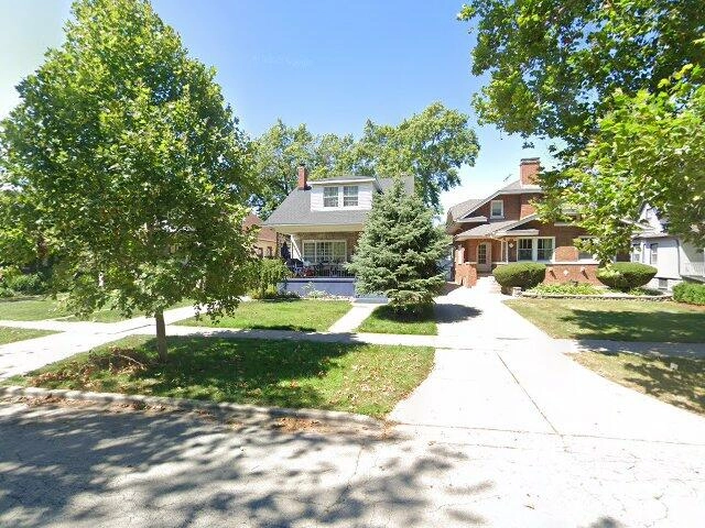 House image located at Maywood, IL 60153