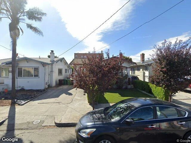 House image located at Oakland, CA 94601