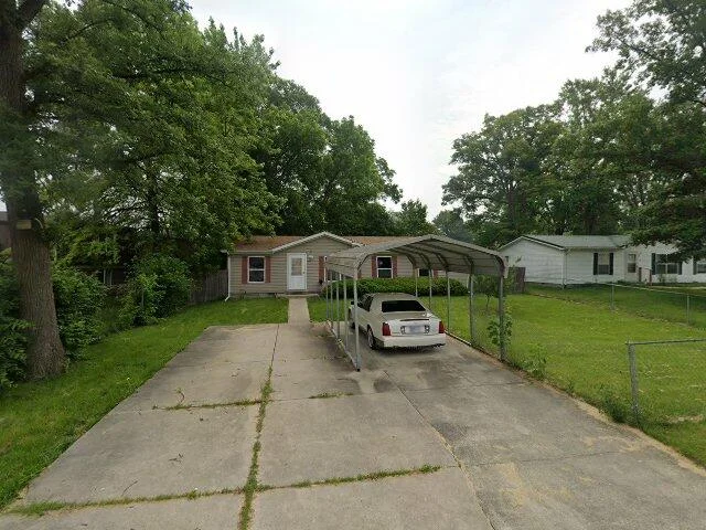 House image located at Muncie, IN 47303
