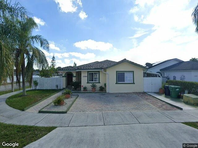 House image located at Miami, FL 33186