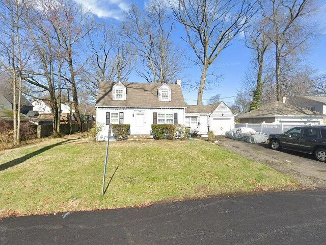 House image located at Hackensack, NJ 07601
