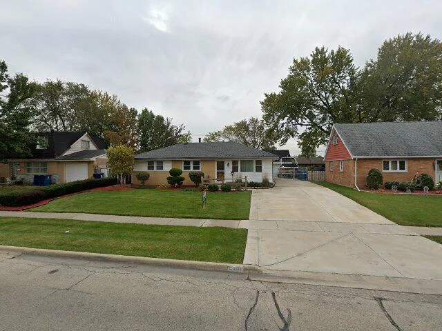 House image located at Bridgeview, IL 60455