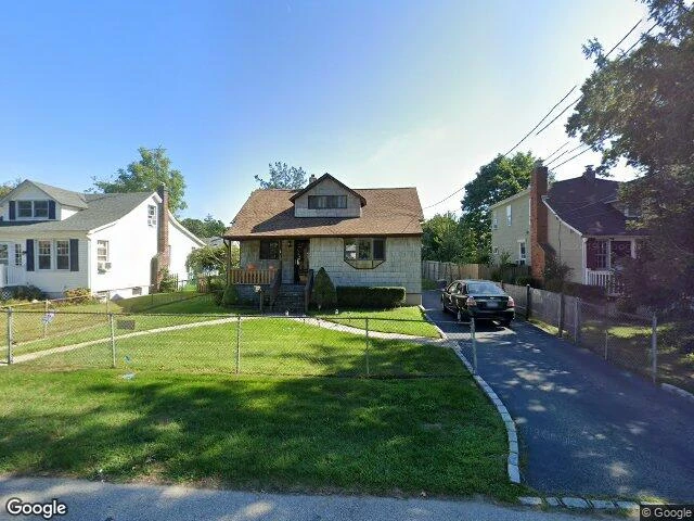 House image located at Islip, NY 11751