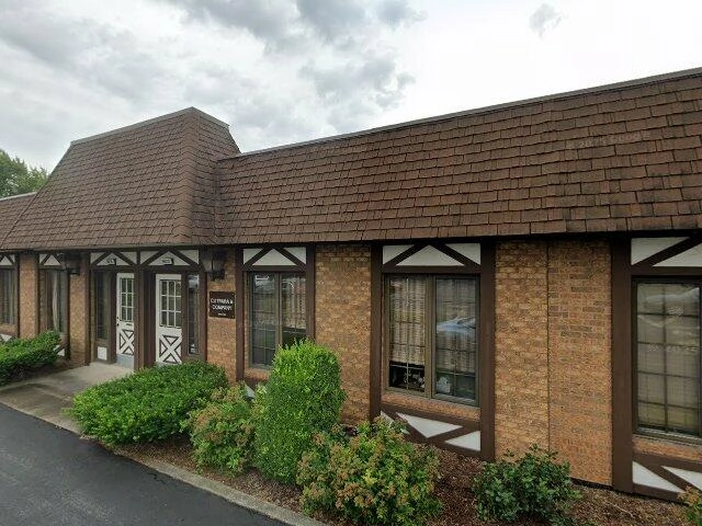 House image located at South Holland, IL 60473