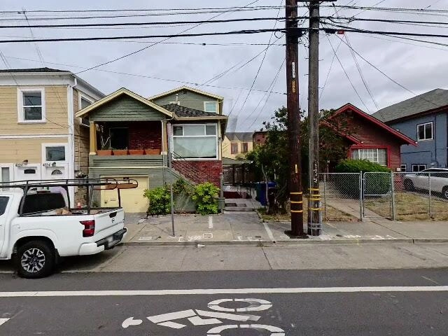 House image located at Emeryville, CA 94608