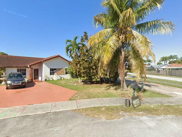 House image located at Miami, FL 33175