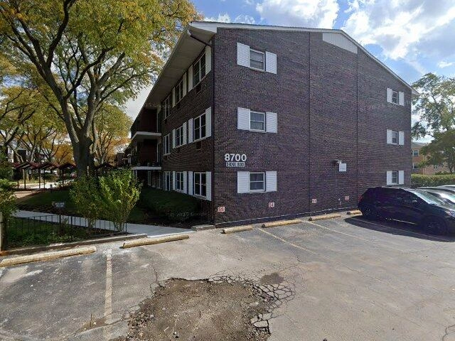 House image located at Skokie, IL 60077