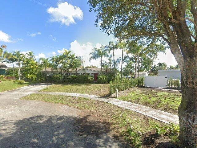 House image located at Miami, FL 33183