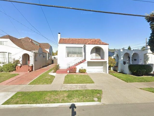 House image located at Alameda, CA 94501
