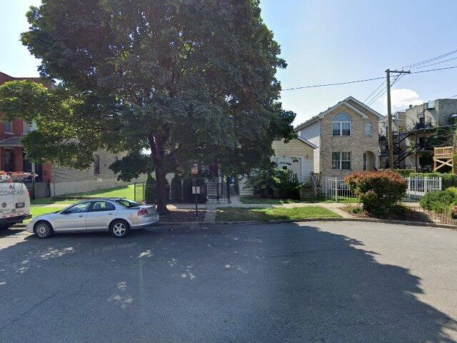 House image located at Chicago, IL 60612