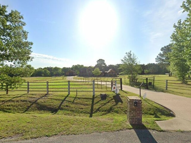 House image located at Kilgore, TX 75662