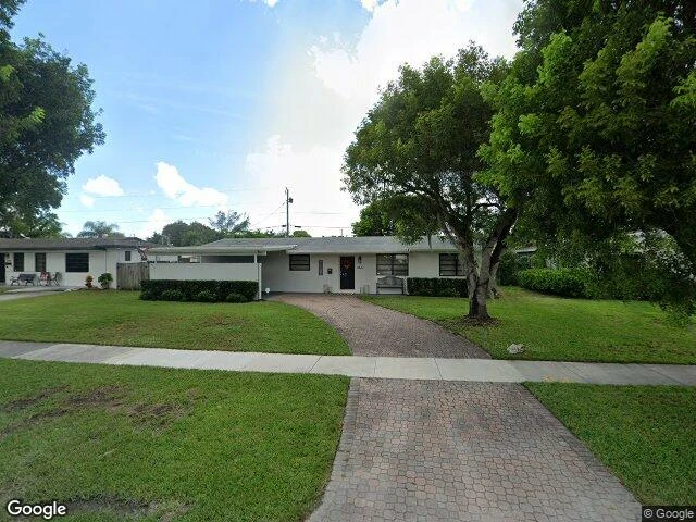 House image located at Miami, FL 33157