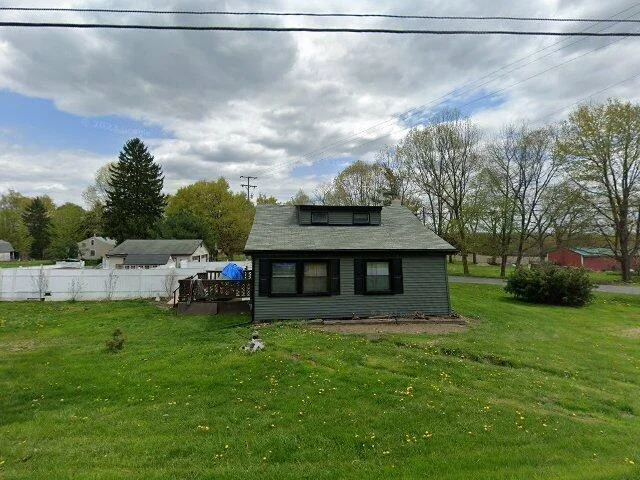 House image located at Mantua, OH 44255