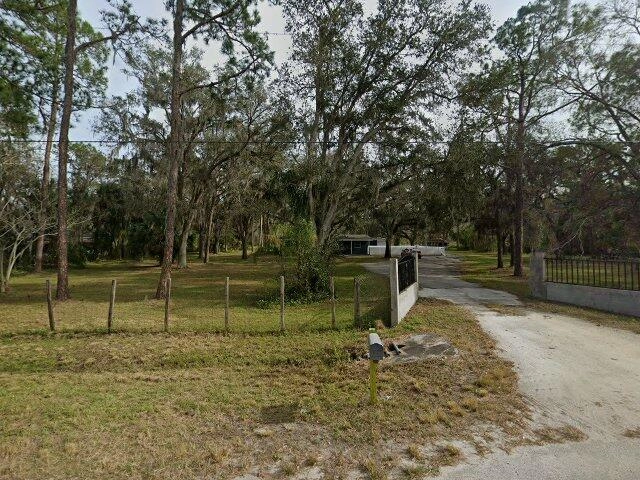 House image located at Wimauma, FL 33598