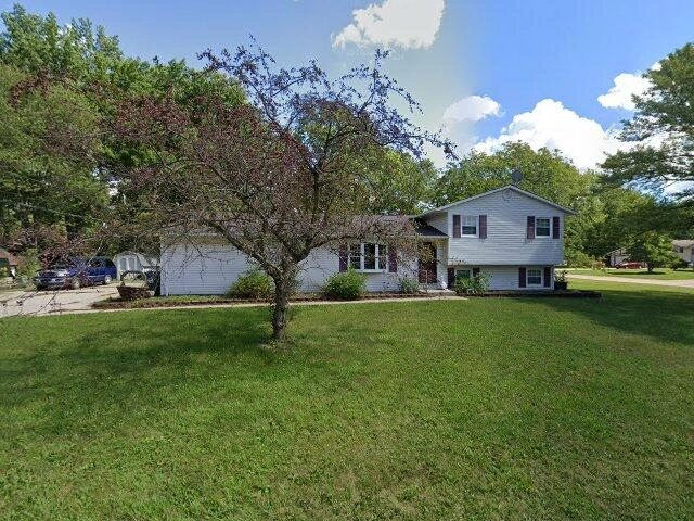 House image located at Amherst, OH 44001