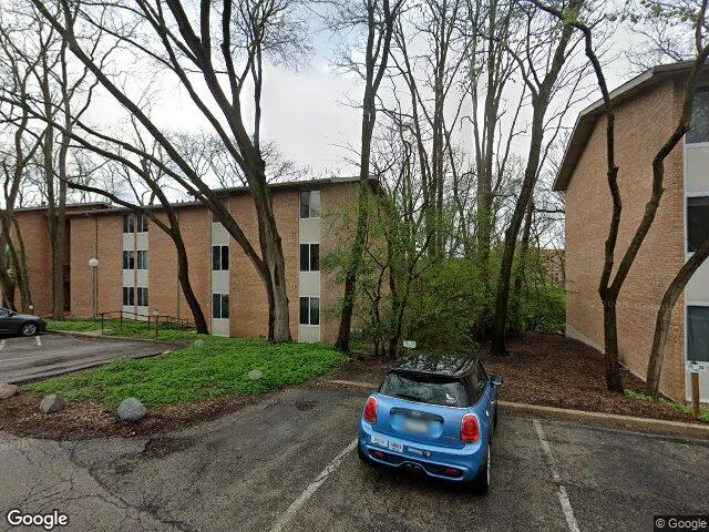 House image located at Lisle, IL 60532