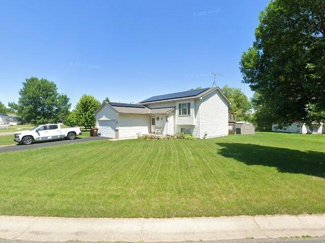 House image located at Braham, MN 55006