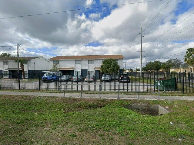 House image located at Tampa, FL 33612