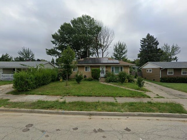 House image located at Waukegan, IL 60085