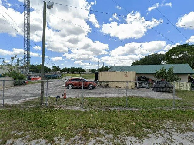 House image located at Hollywood, FL 33023