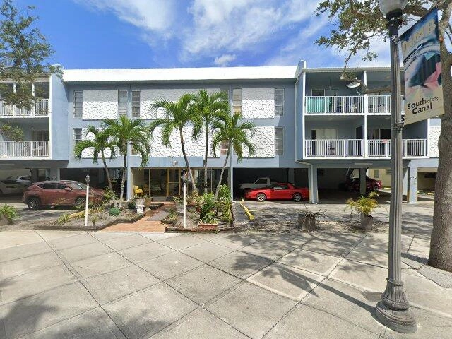 House image located at Miami, FL 33162