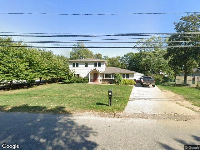 House image located at Bay Shore, NY 11706