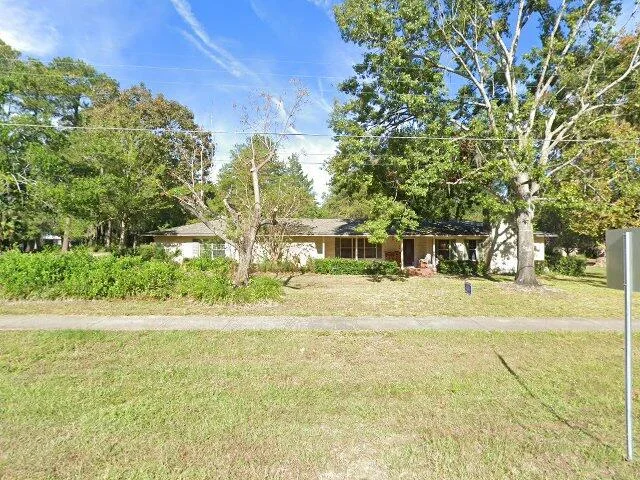 House image located at High Springs, FL 32643