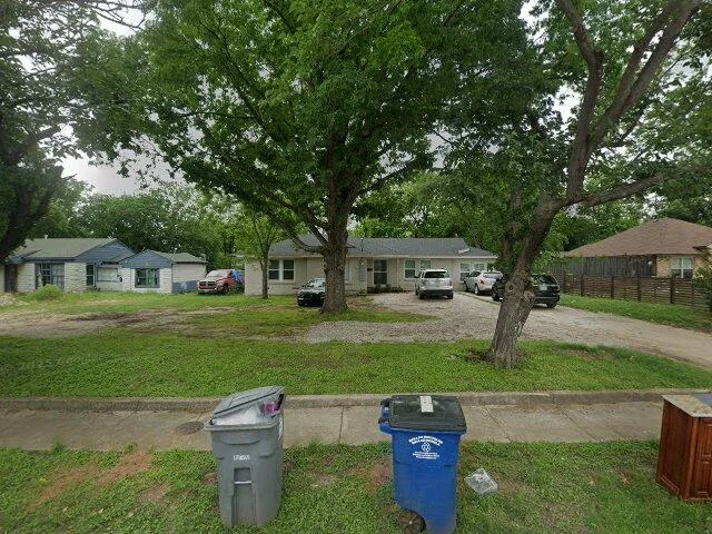 House image located at Dallas, TX 75227