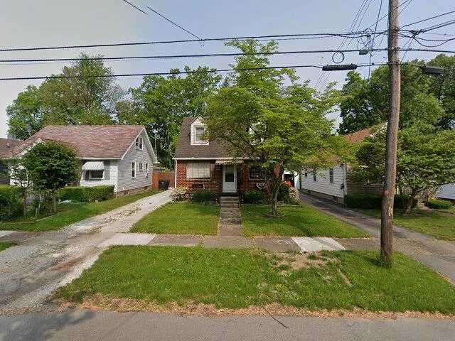House image located at Warren, OH 44484