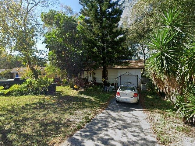 House image located at Saint Petersburg, FL 33702