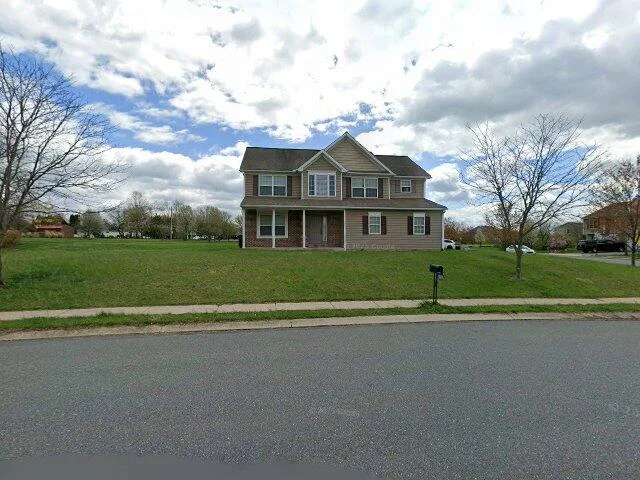 House image located at Denver, PA 17517