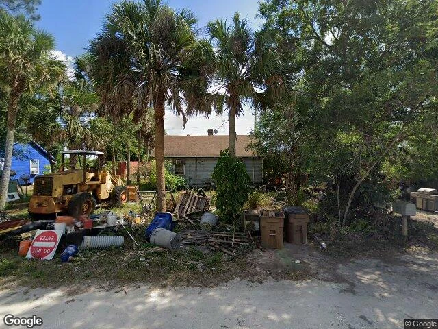 House image located at Fort Myers, FL 33905