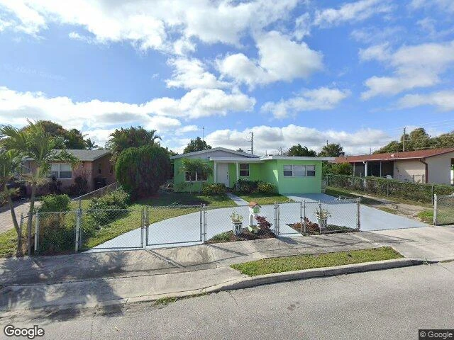 House image located at West Palm Beach, FL 33405