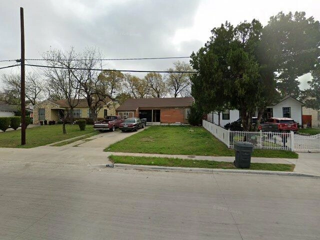 House image located at Dallas, TX 75216